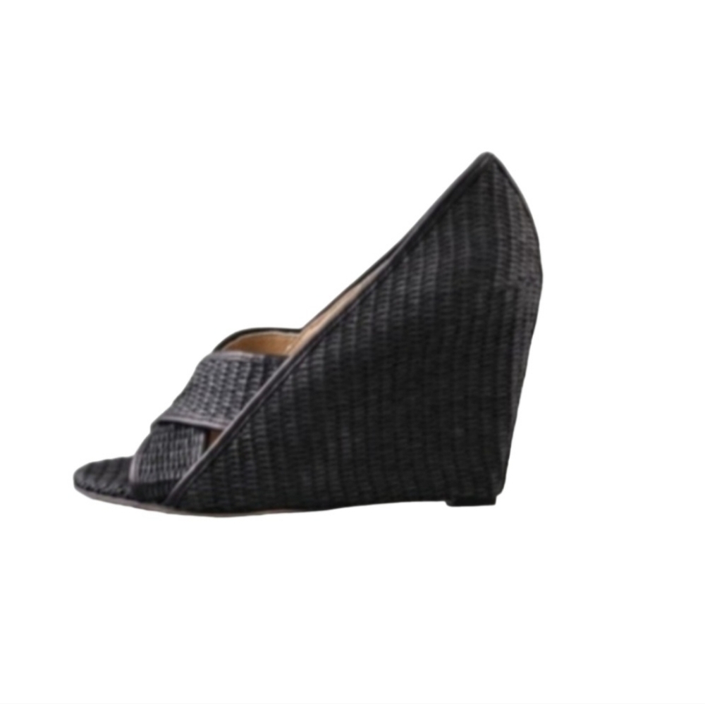 Diane Von Furstenberg Wedge Sandal Size 8 Brown